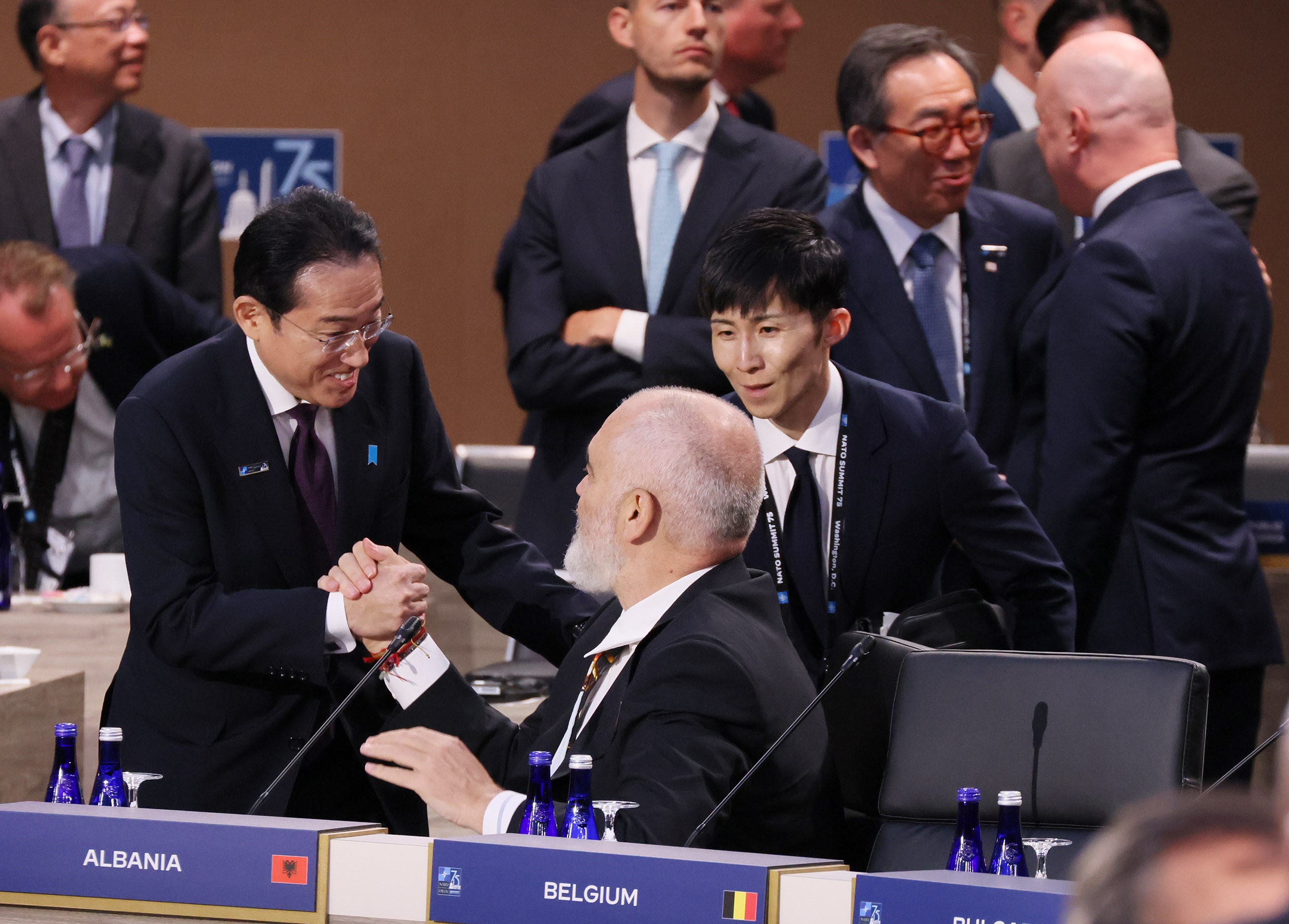 ＮＡＴＯ首脳会合パートナー・セッション１